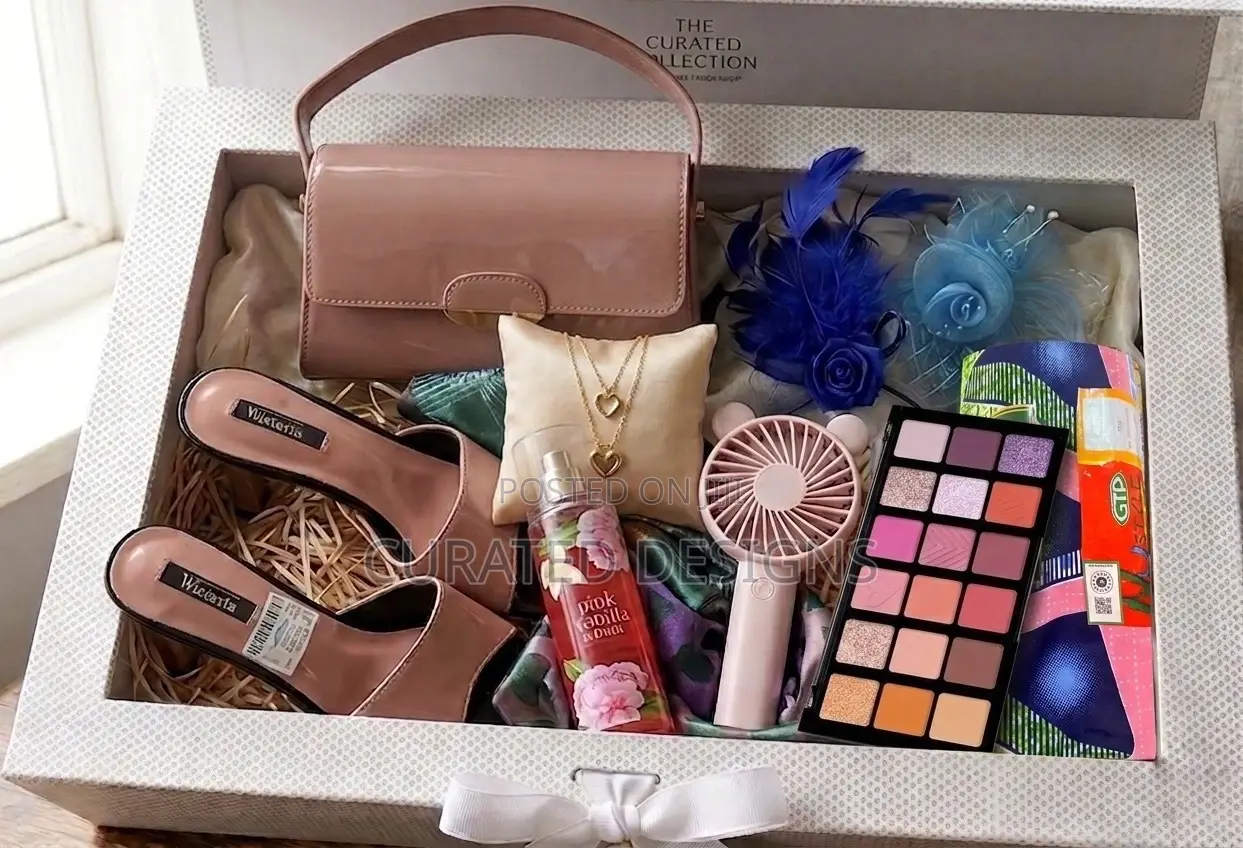 Mother’S Day Gift Set - Gtp Cloth, Hair Facilitator, + More| Gh₵‎ 450