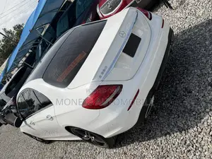 Mercedes-Benz E350 2020 White