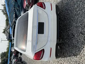 Mercedes-Benz E350 2020 White