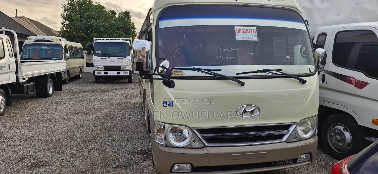 Hyundai County 2015 Grey