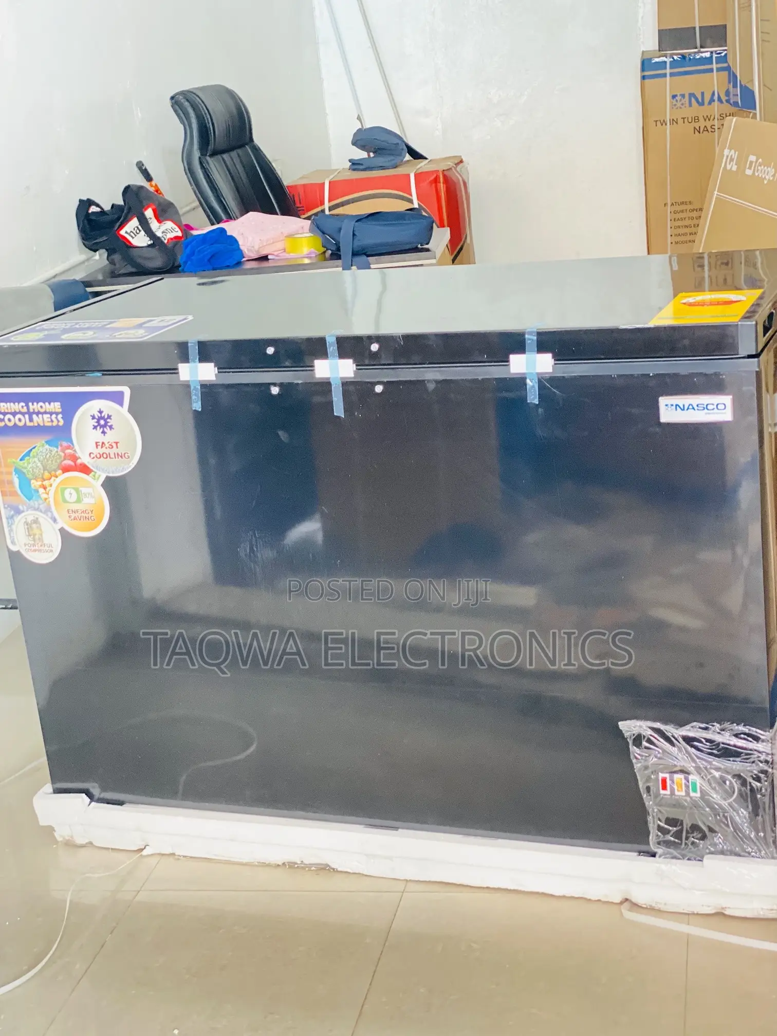 Black Color Nasco 400l Chest Freezer