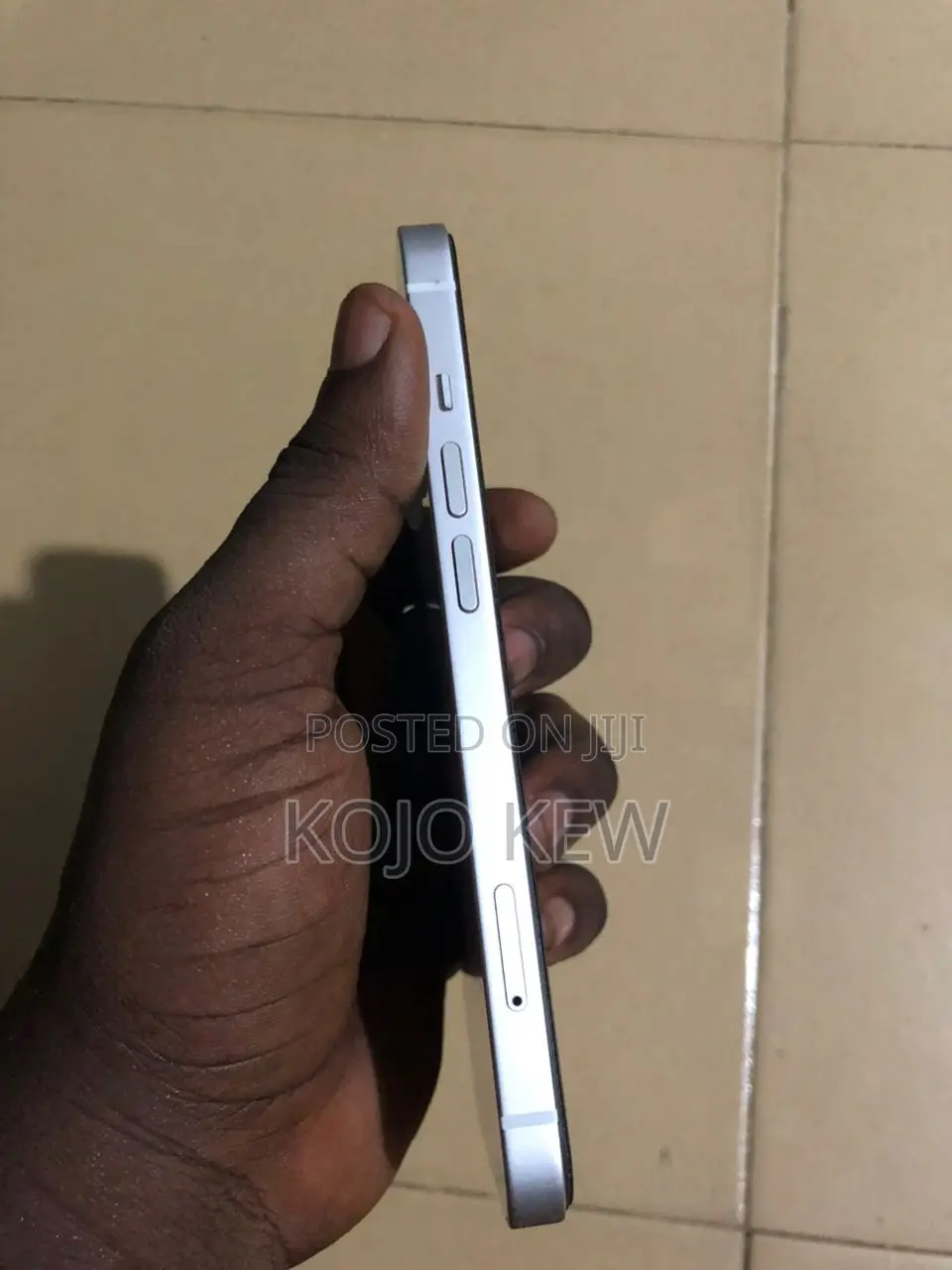 Apple iPhone 13 128 GB White