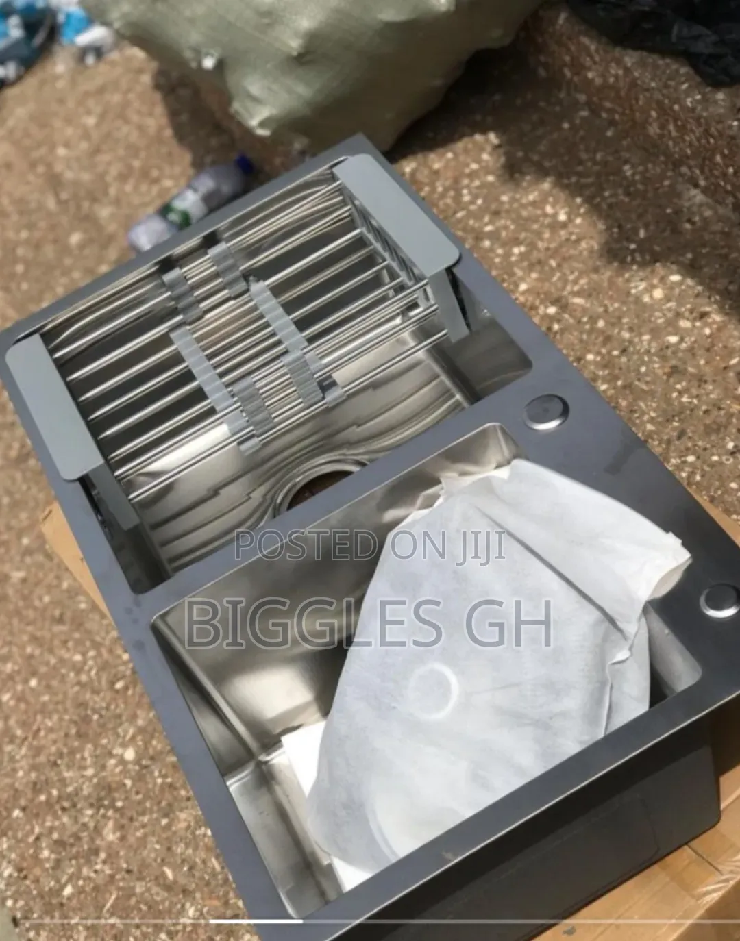 Double Bowl Armless Sink With Multi Functional Tap