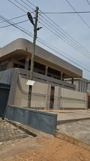 7bdrm House in Achimota, Overhead for sale