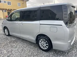Toyota Voxy 2015 Grey
