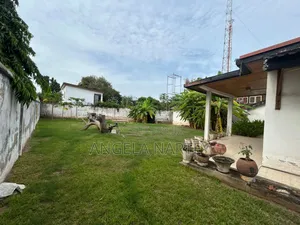 4bdrm House in Ridge, Accra Metropolitan for sale