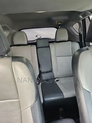 Toyota RAV4 Adventure 4dr SUV AWD (2.5L 4cyl 6A) 2018 Blue