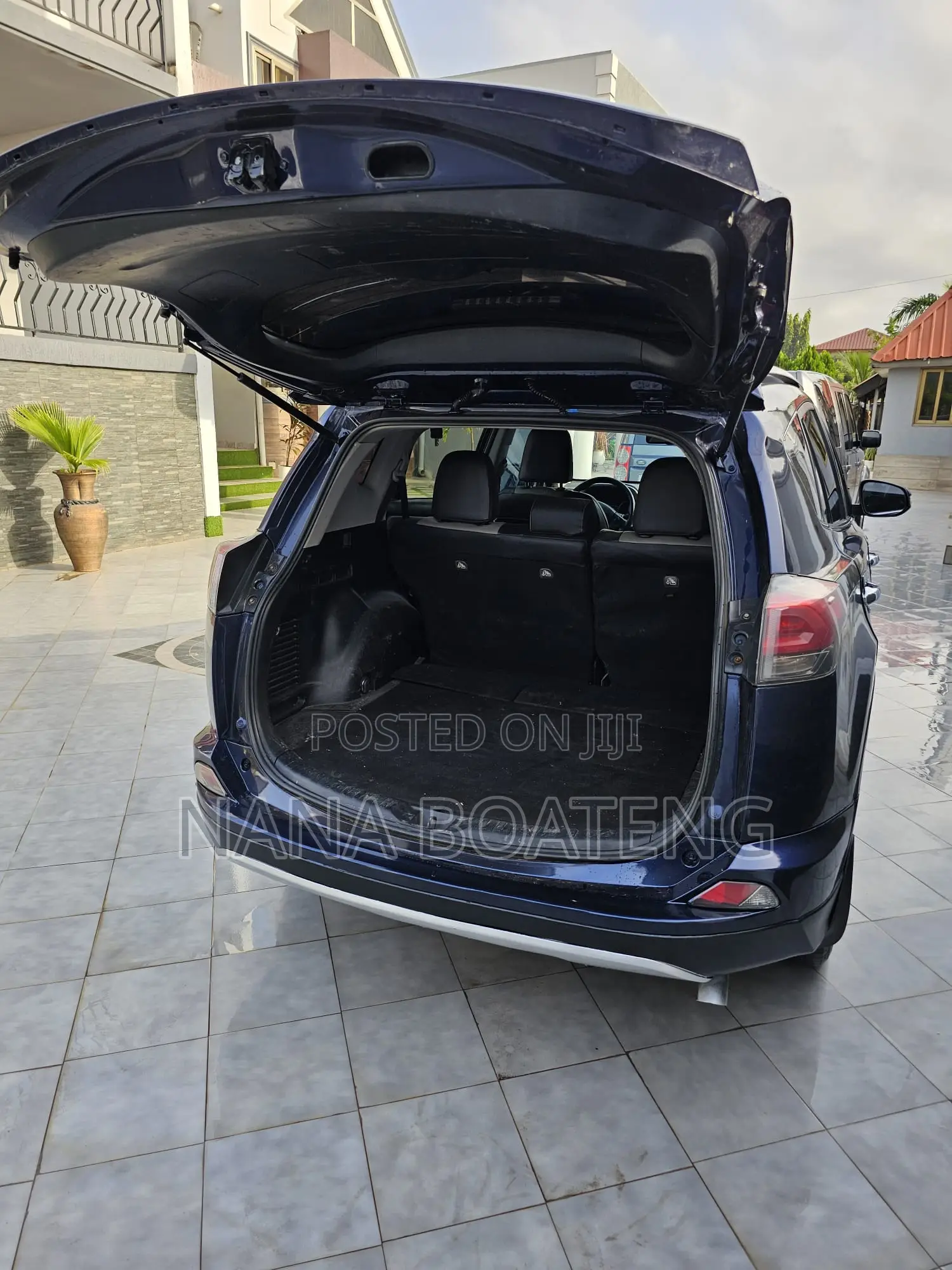 Toyota RAV4 Adventure 4dr SUV AWD (2.5L 4cyl 6A) 2018 Blue