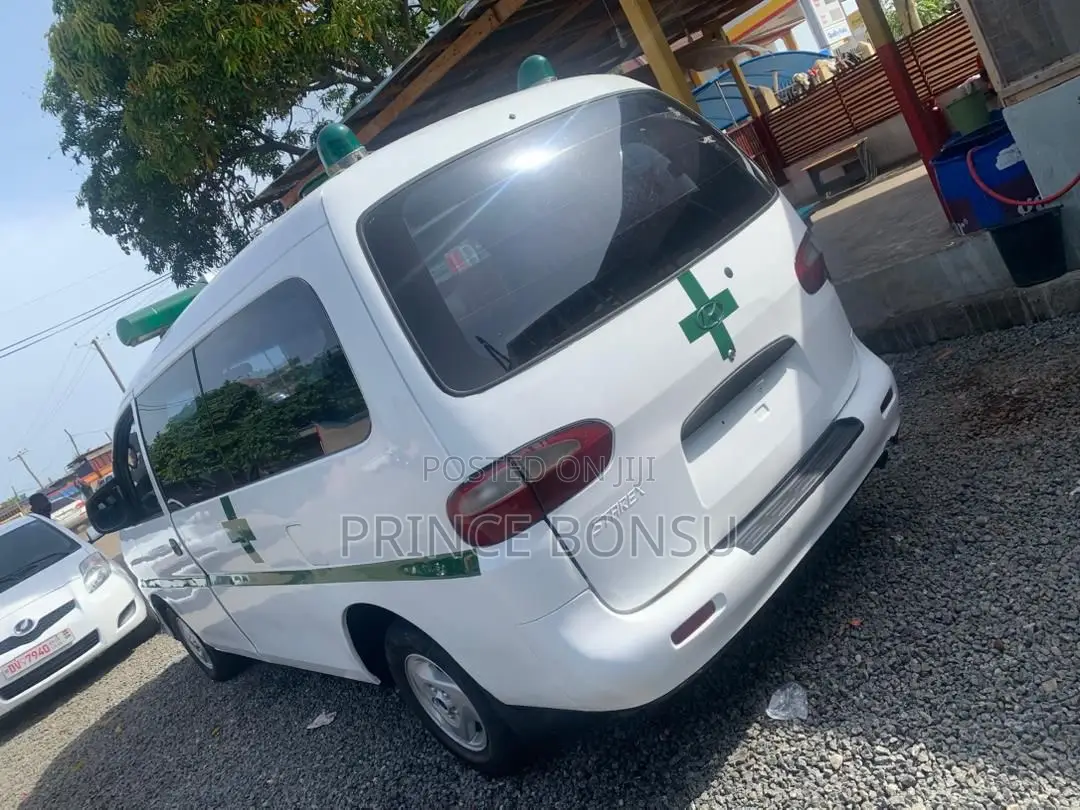 Hyundai H-100 2004 Green