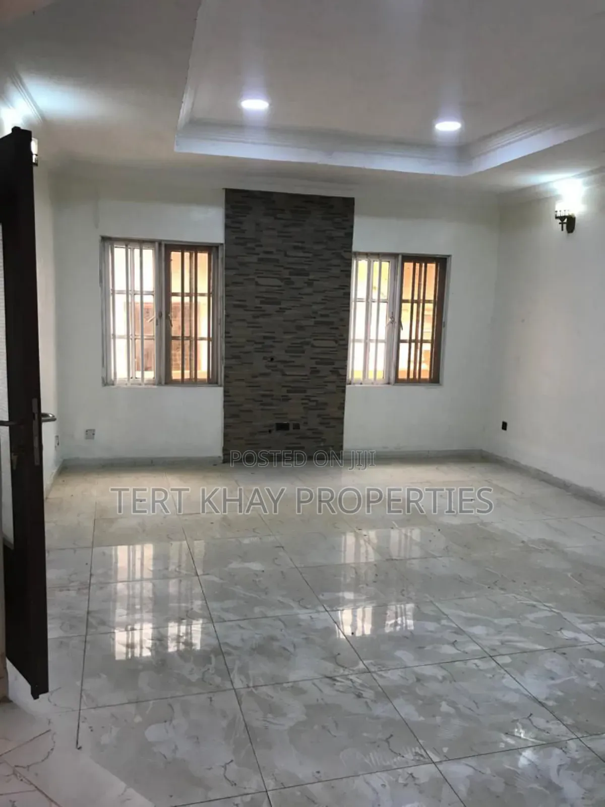 3bdrm House in K-Boat, Dome for sale