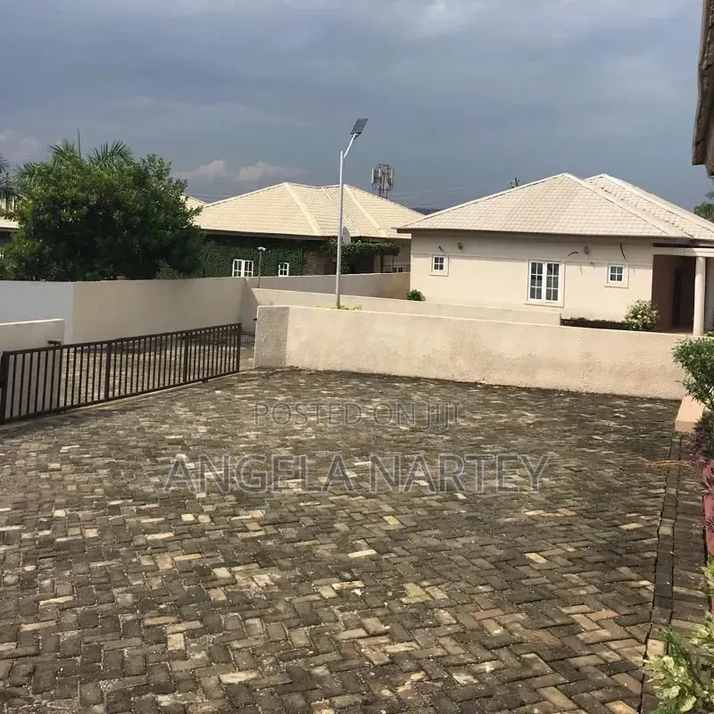 3bdrm House in Dome, Accra Metropolitan for sale