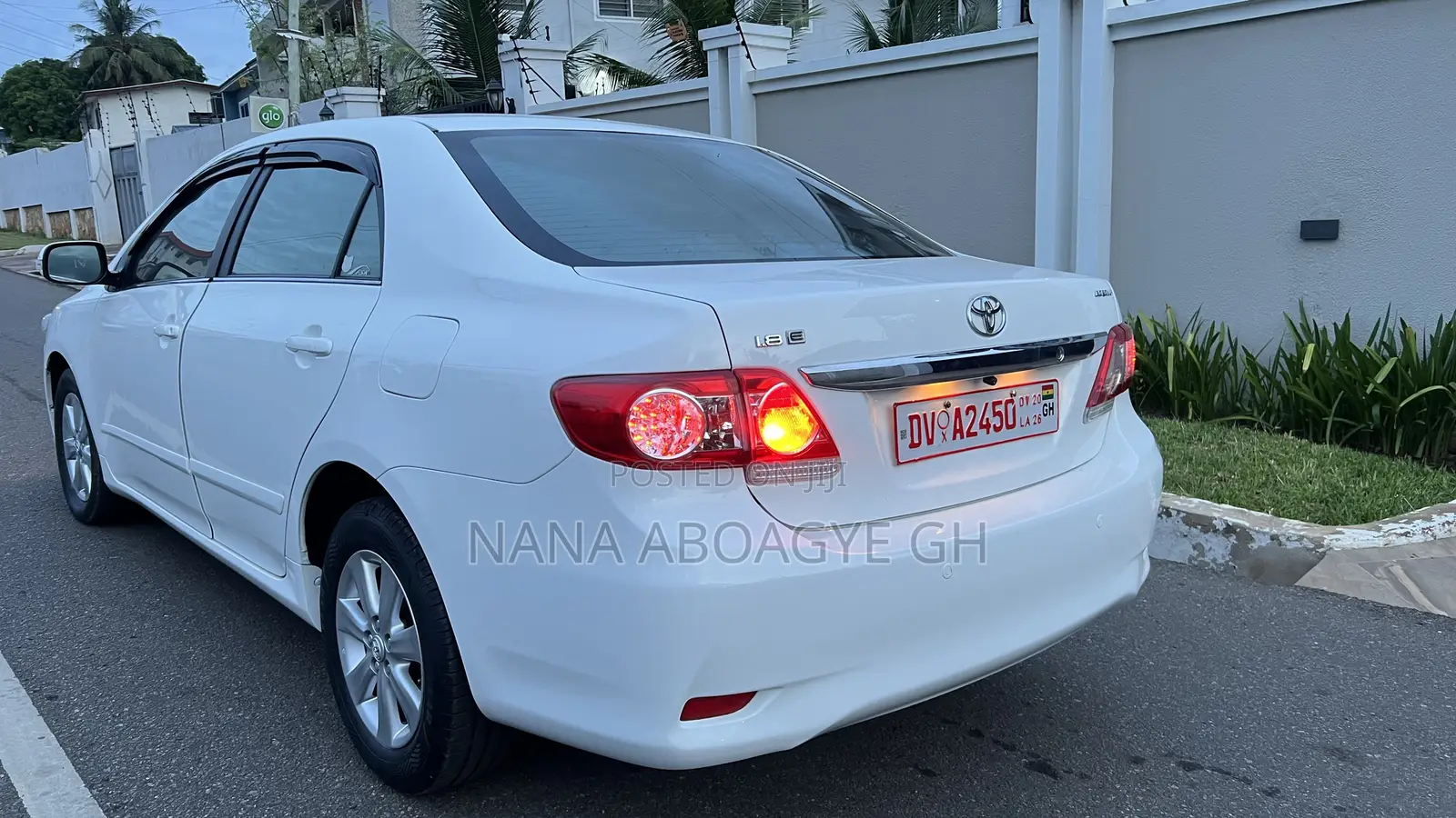 Toyota Corolla 2012 White