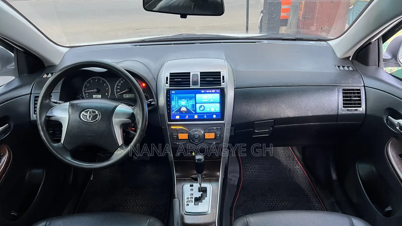 Toyota Corolla 2012 White