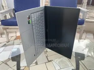 Laptop Acer Swift X 8GB AMD Ryzen 5 SSD 500GB