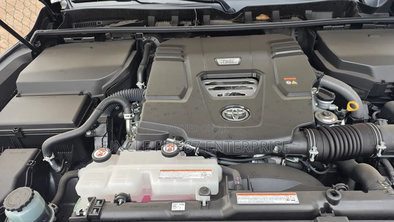 New Toyota Land Cruiser LC300 2025 Black