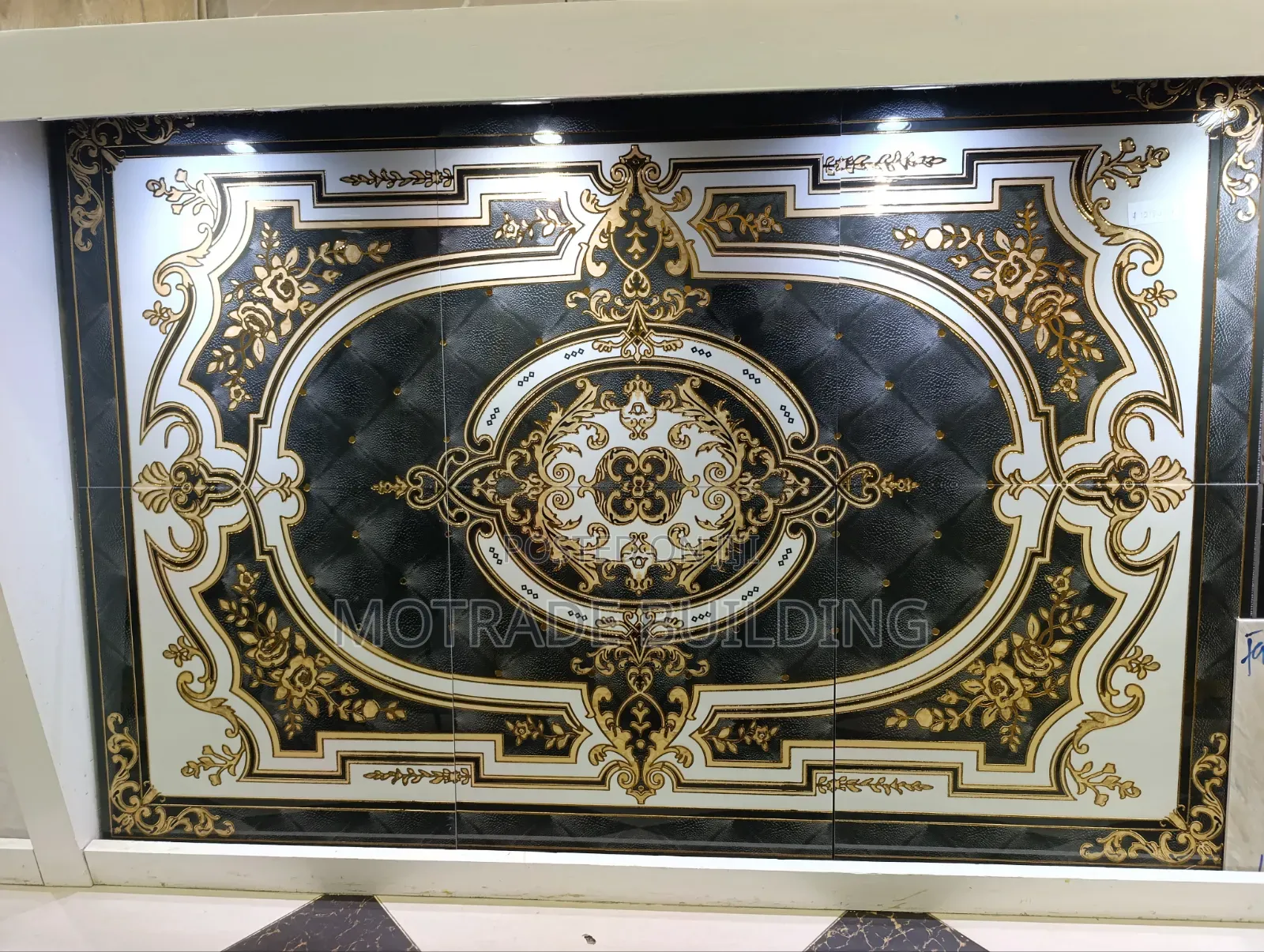 Décor Tile