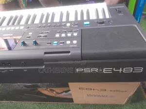 Yamaha Psr- E483