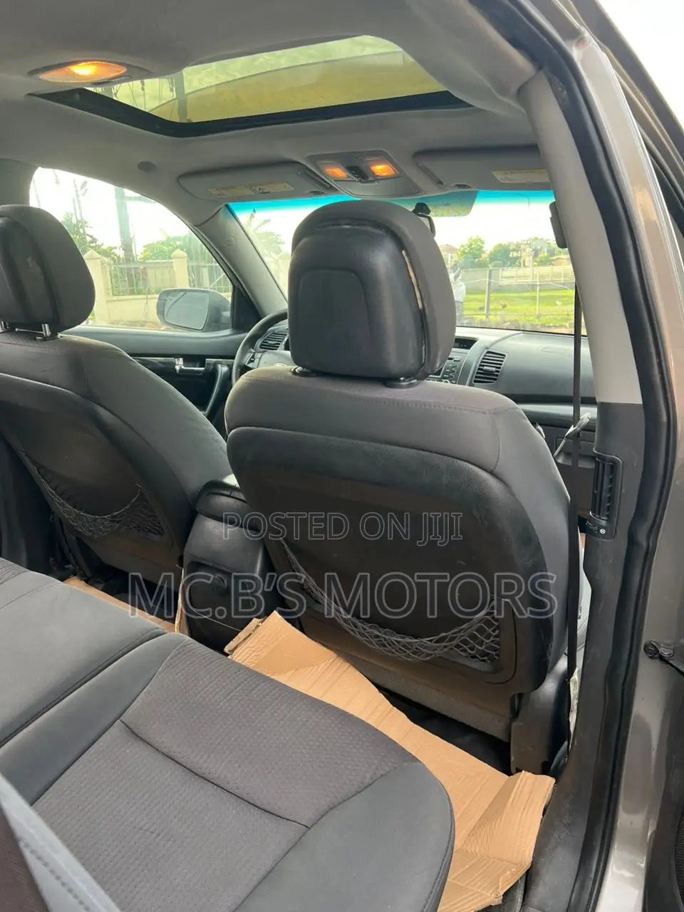 Kia Sorento 2012 Silver