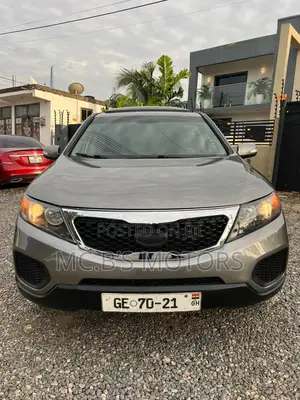 Kia Sorento 2012 Silver