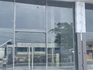1005 SQM Showroom for Rent