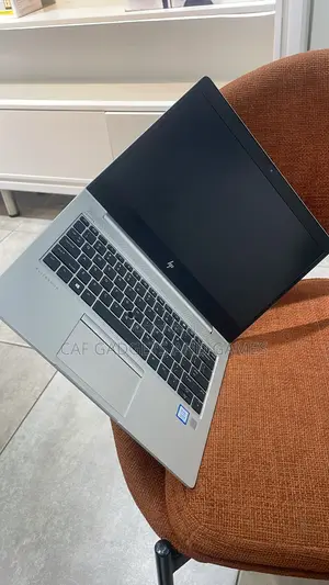 Laptop HP EliteBook 830 G6 8GB Intel Core i5 SSD 256GB