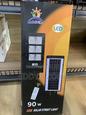 90 W Lei / Solar Street Light
