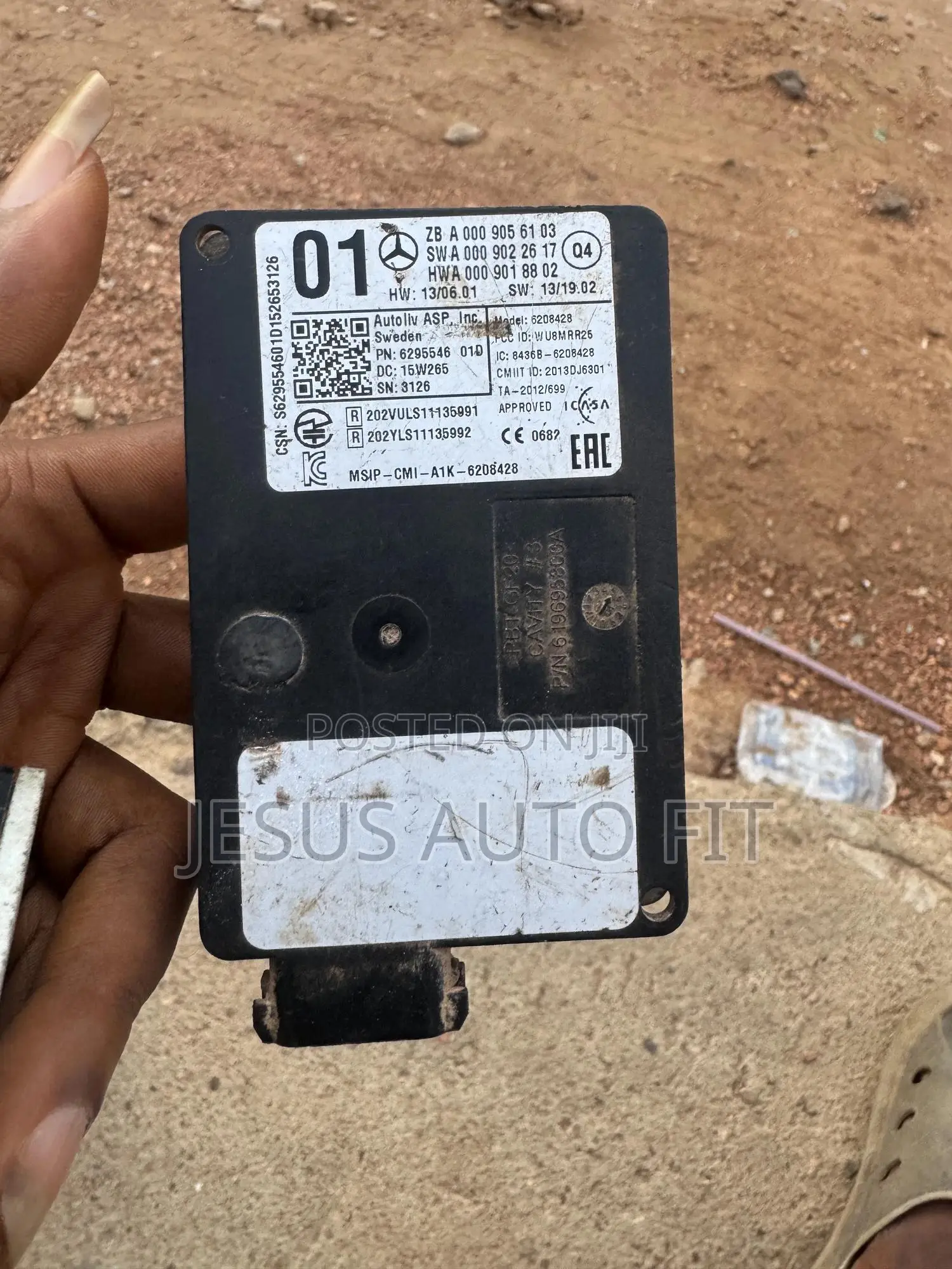 Mercedes-Benz Blind Spot Detection System Warning Sensor 000-905-61-03