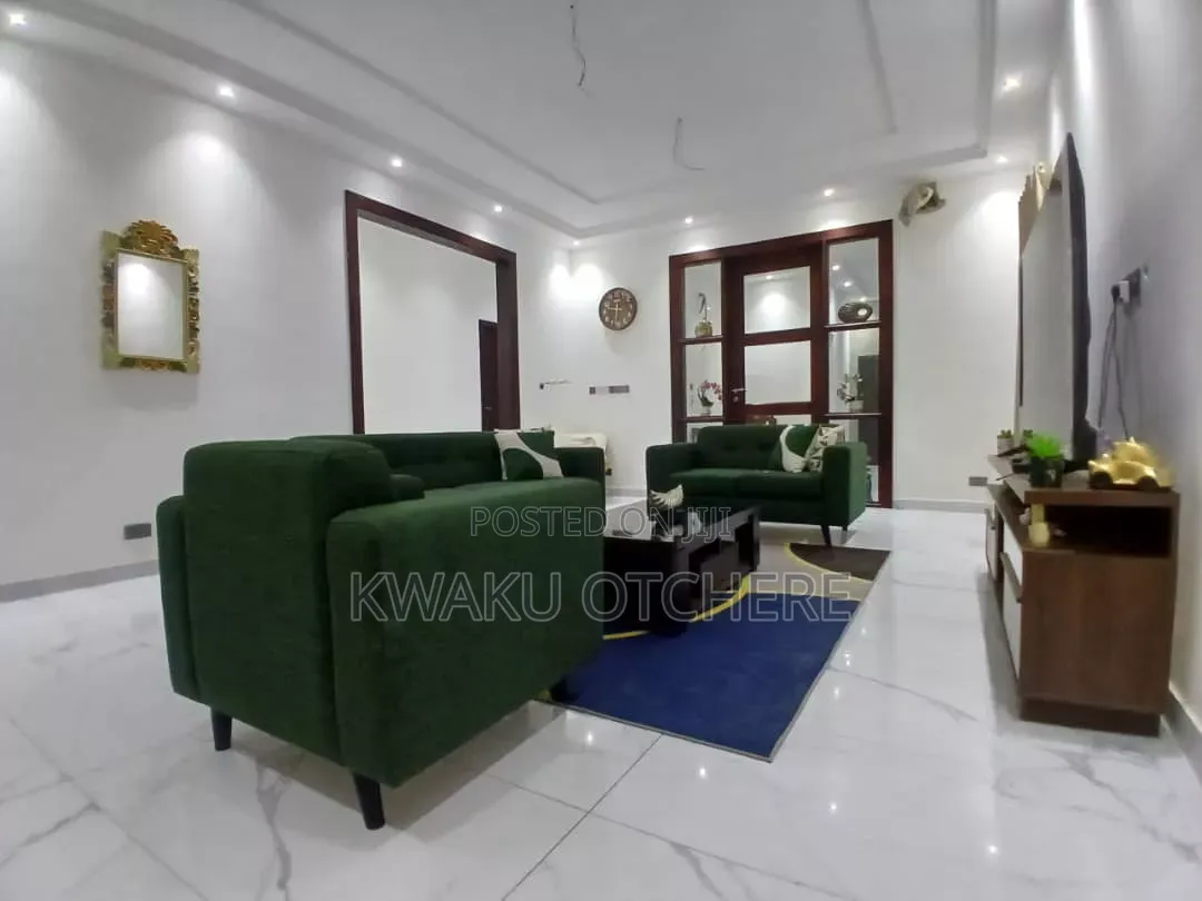 3bdrm House in The Herrmanns Estate, Accra Metropolitan for sale