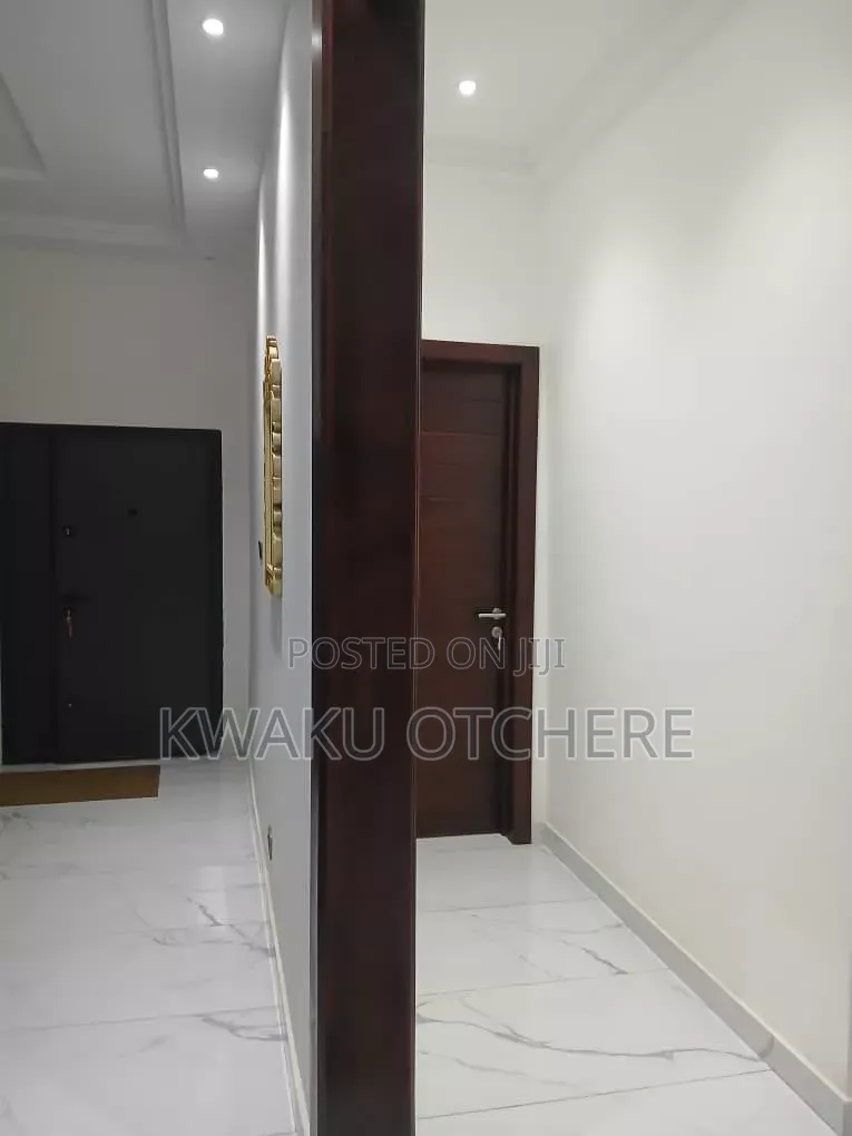 3bdrm House in The Herrmanns Estate, Accra Metropolitan for sale