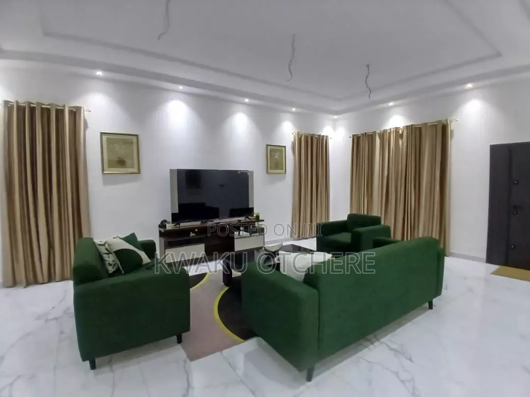 3bdrm House in The Herrmanns Estate, Accra Metropolitan for sale