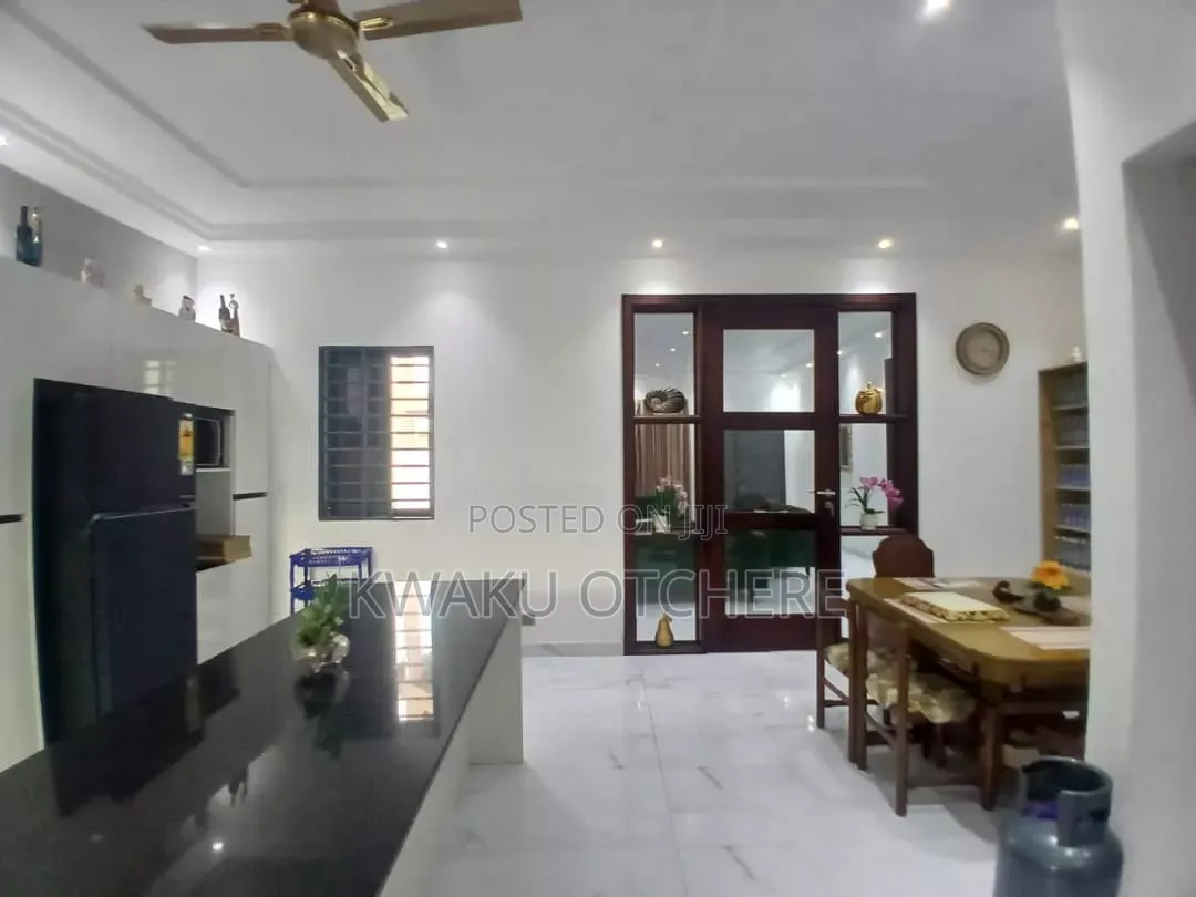 3bdrm House in The Herrmanns Estate, Accra Metropolitan for sale