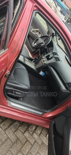 Toyota Camry 2011 Red