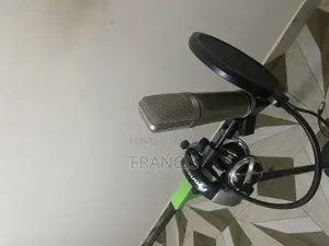 Sennheiser Mic, Pop Filter , Pioneer Headphone Mic Stand