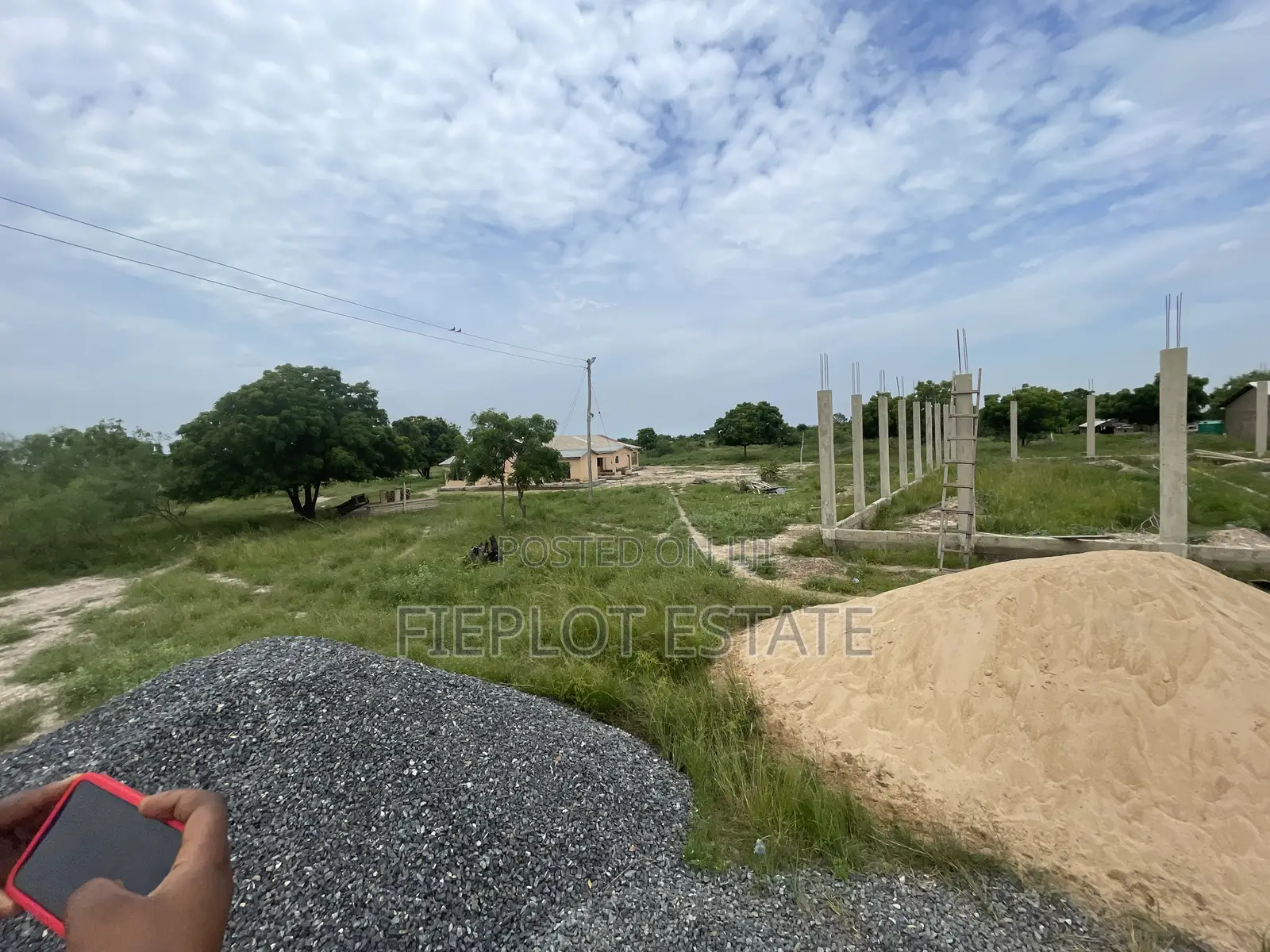 Easy Access, Great Location – Dawhenya, Buerko Land