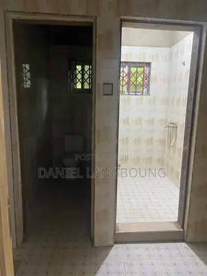 2bdrm Shared Apartment in Gloria Owusu, Boi for rent