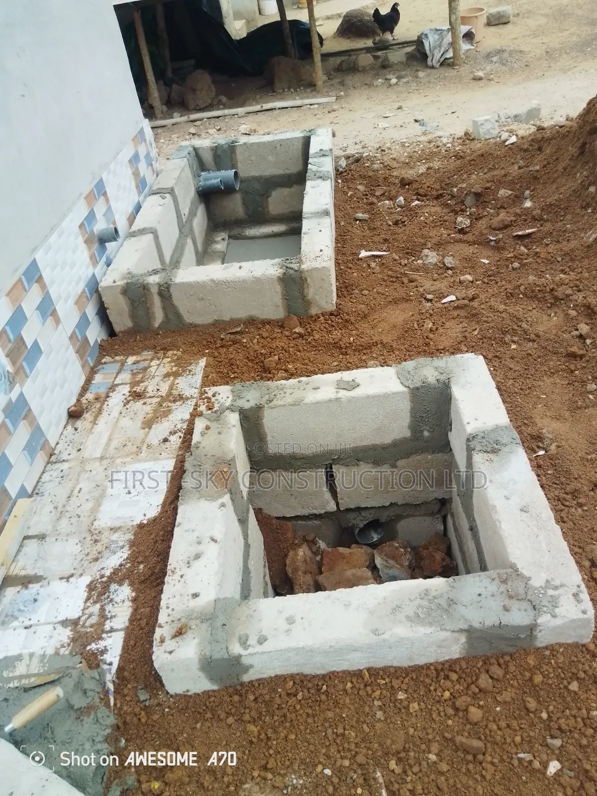 Bio Digester Toilet With Soak Away