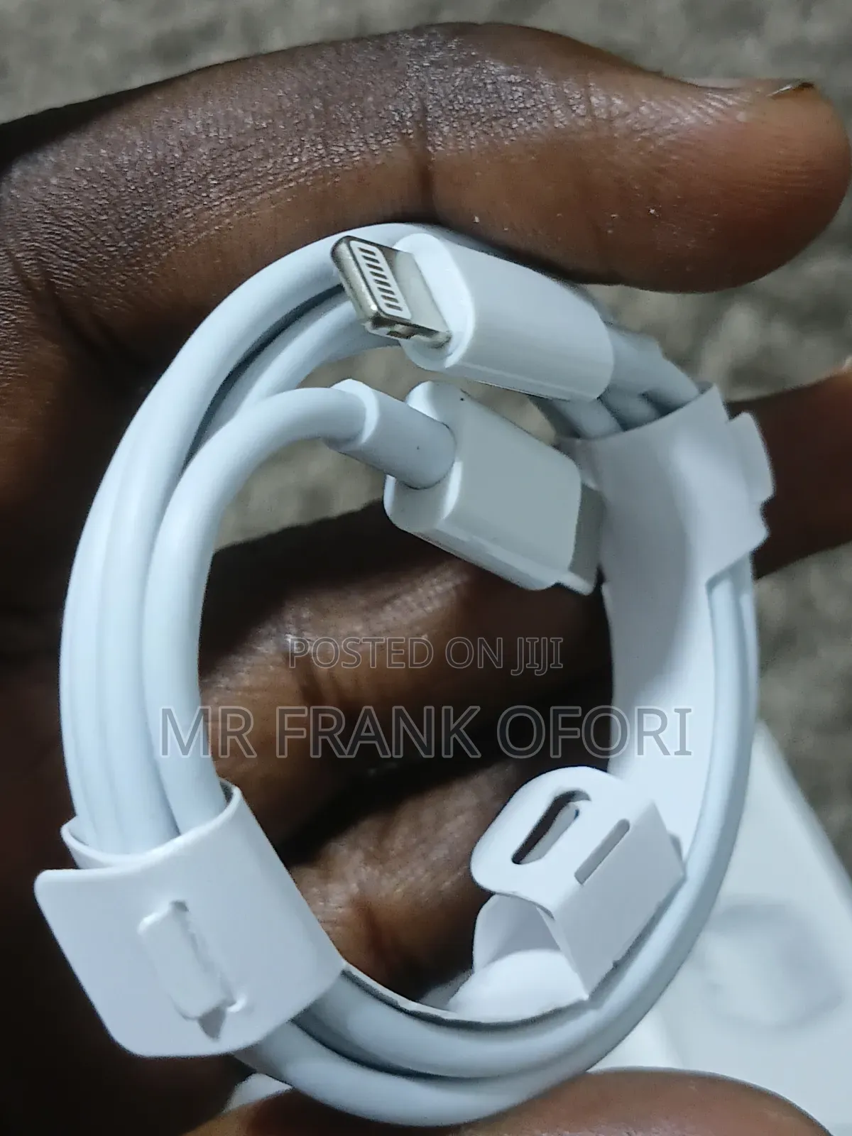 iPhone Super Fast Charger Designed to Change Phone in 30m to 100%