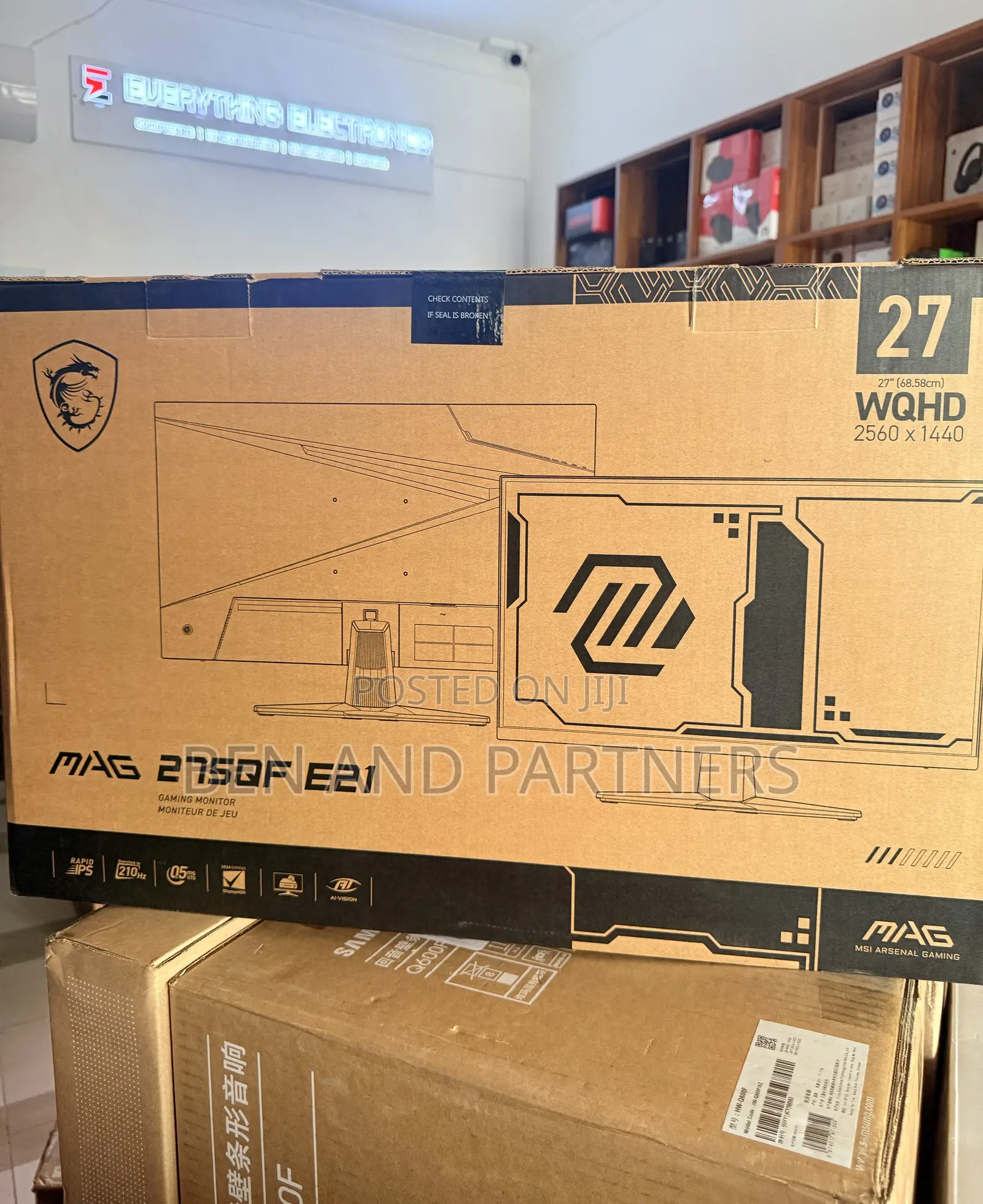 Msi Mag 27", Qhd, 210hz, 0.5ms, HDR Gaming Monitor.