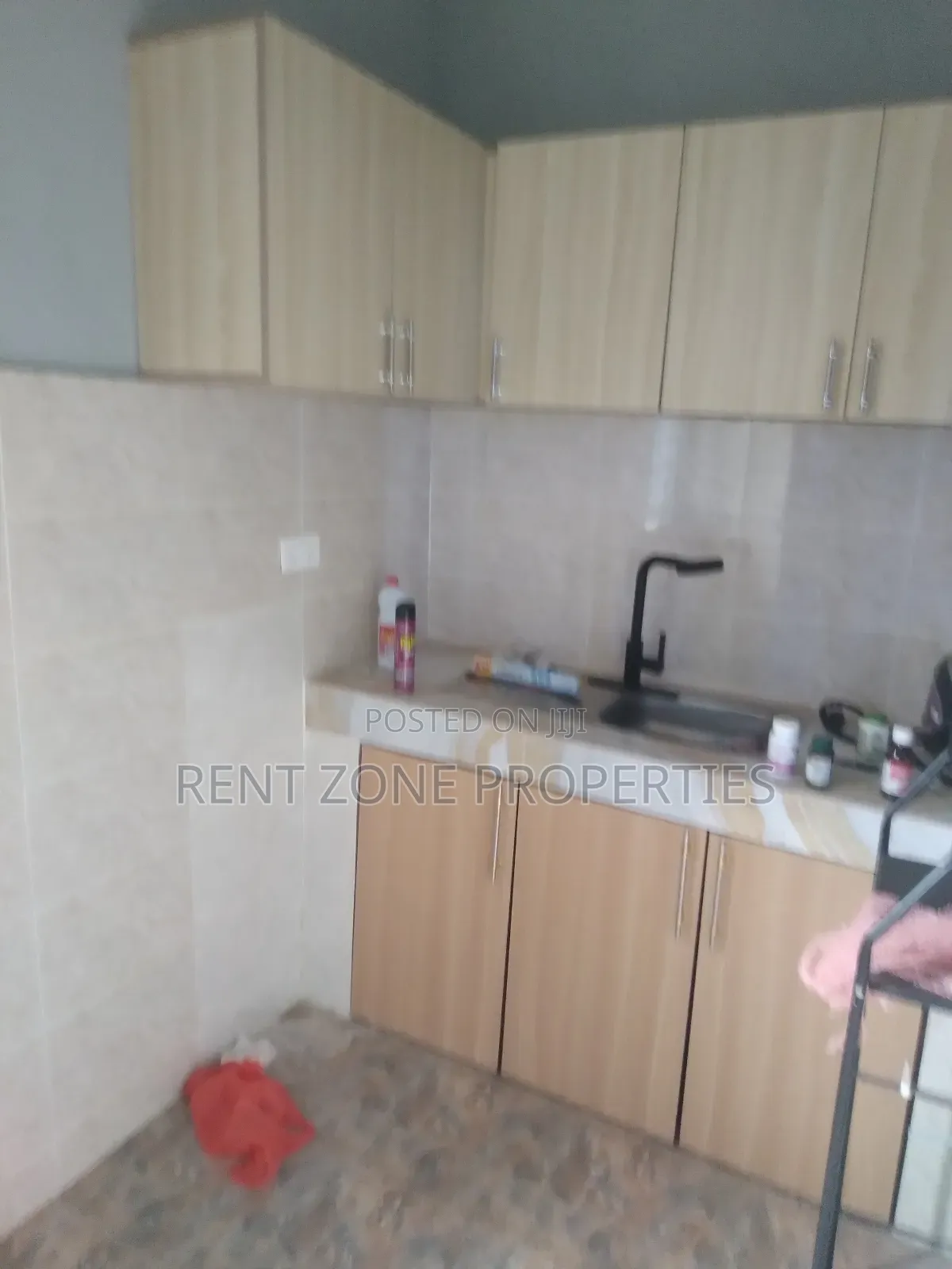 1bdrm Apartment in Ofankor for rent