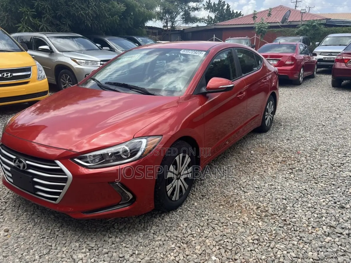 Hyundai Elantra SE Sedan FWD (2.0L 4cyl 6M) 2017 Burgundy