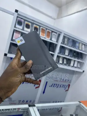 New Samsung Galaxy S23 Ultra 256 GB Black