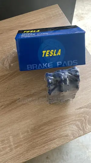 Toyota Corolla 2014-2019 Tesla Ceramics Brake Pads
