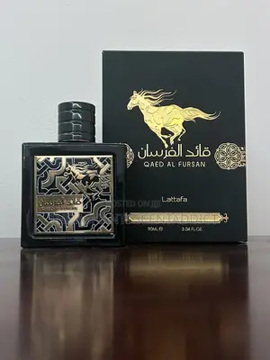 Qaed Al Fursan Black