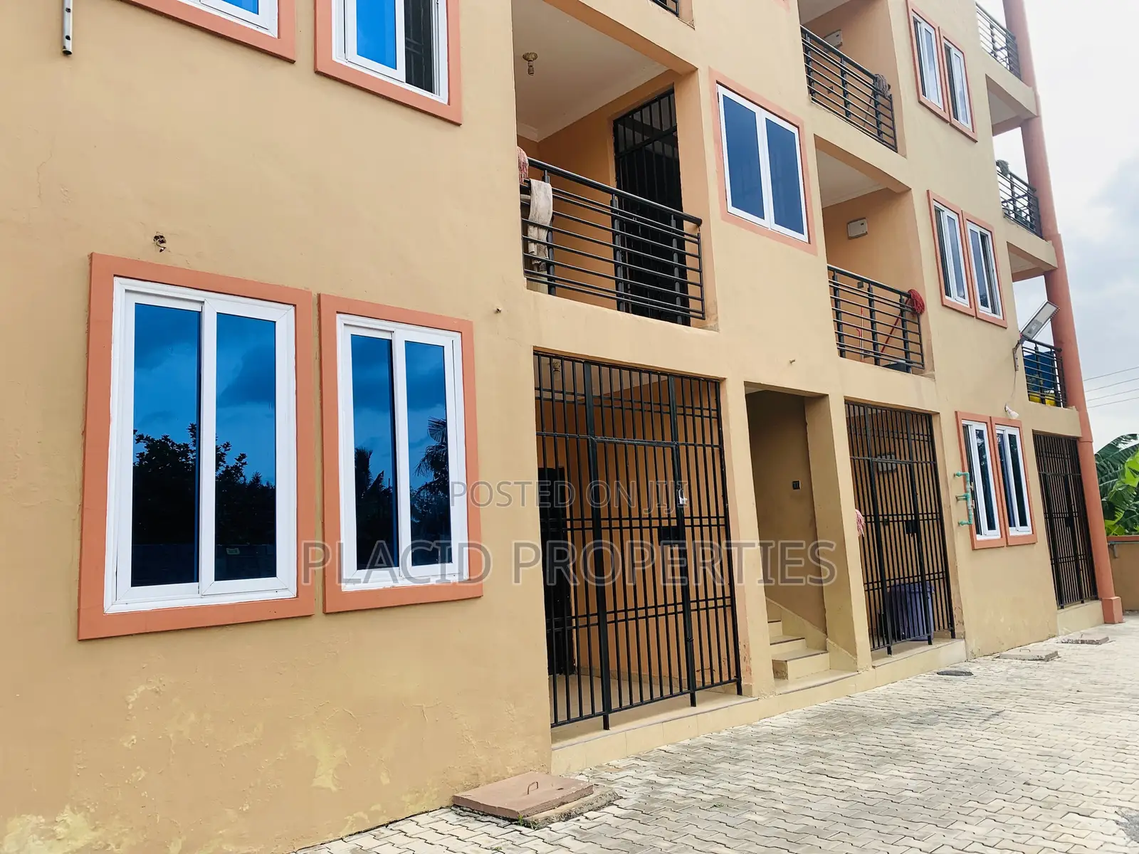 1bdrm Apartment in Atomic Down, Dome for rent