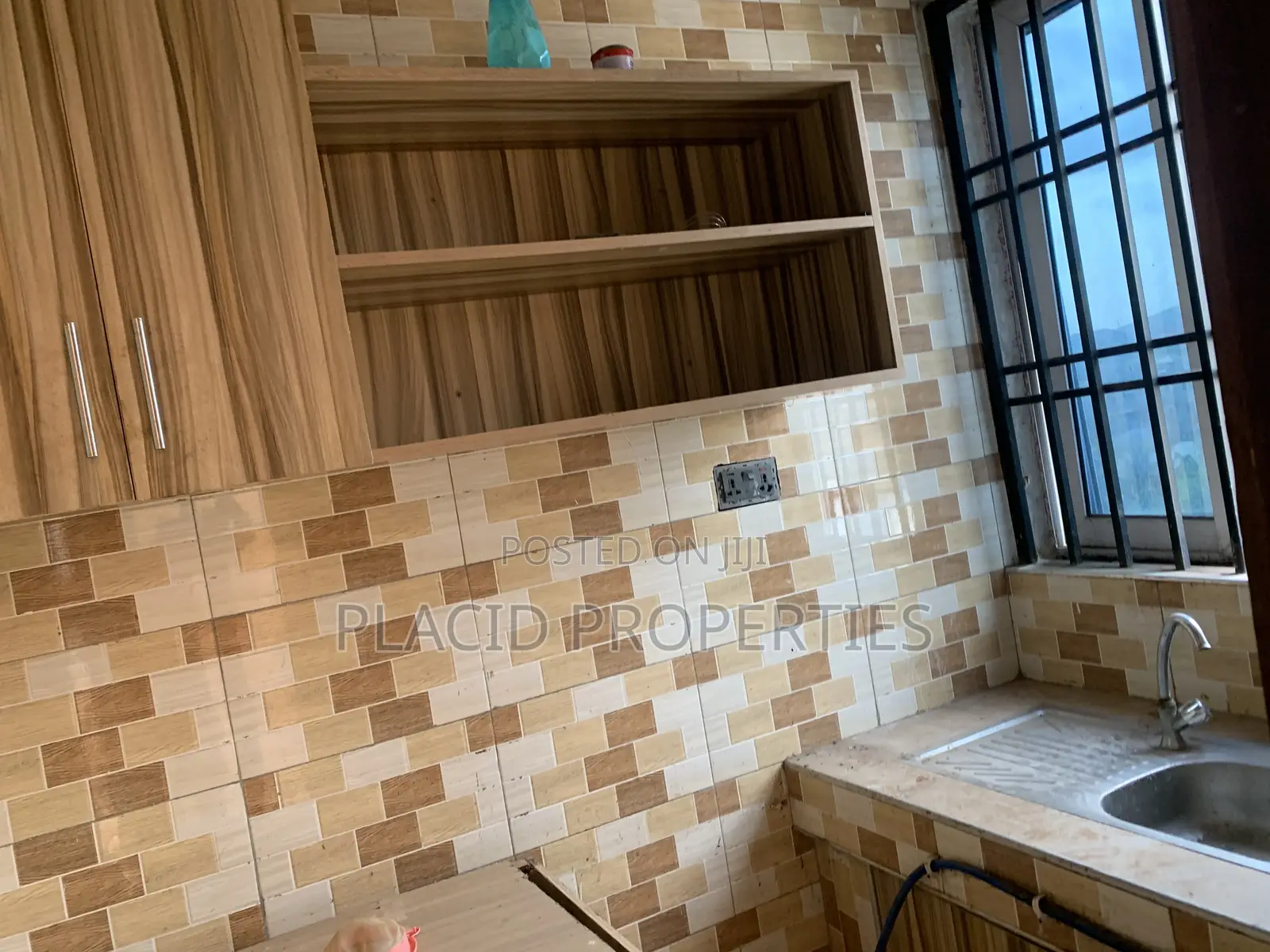 1bdrm Apartment in Atomic Down, Dome for rent