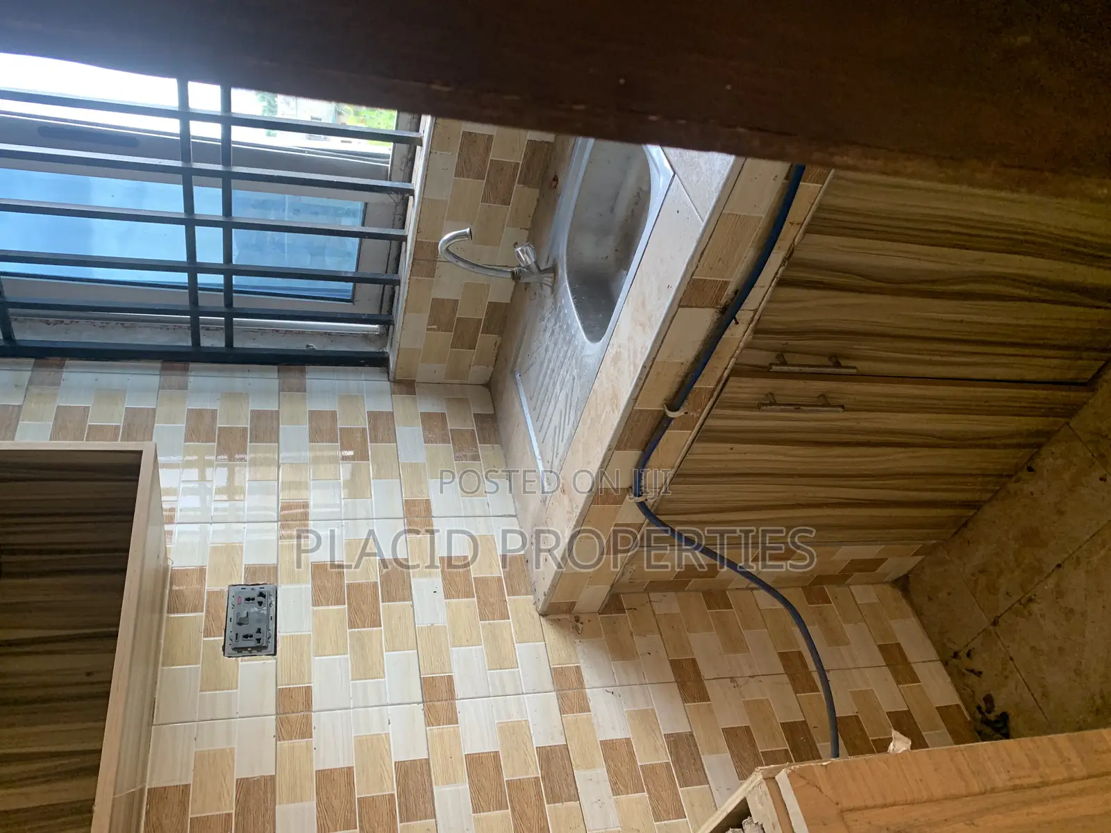 1bdrm Apartment in Atomic Down, Dome for rent