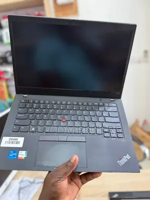 Laptop Lenovo ThinkPad T14s Gen 2 8GB Intel Core i5 SSD 256GB