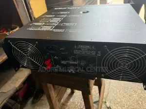 Evp-7300 Power Amplifier