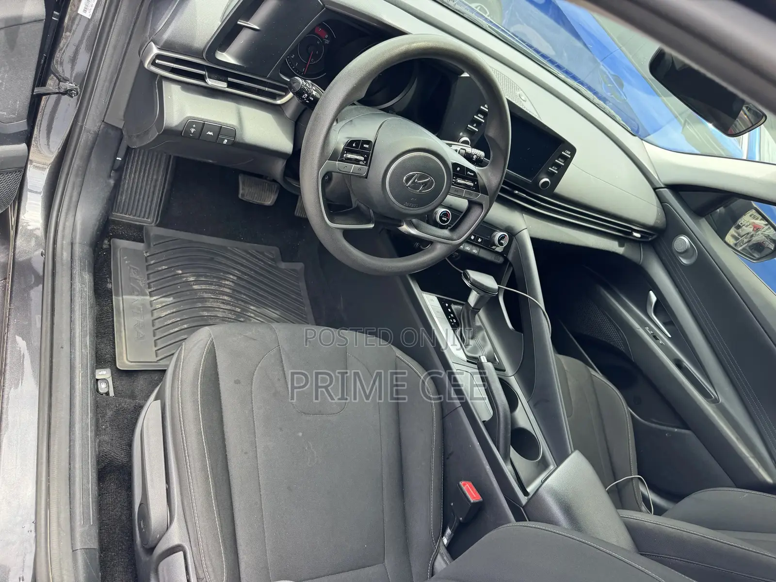 Hyundai Elantra SE 2023 Gray