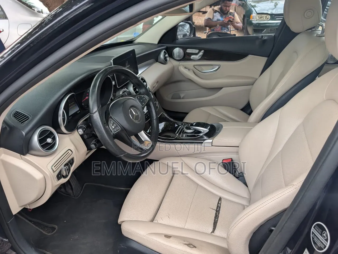 Mercedes-Benz C300 2016 Black